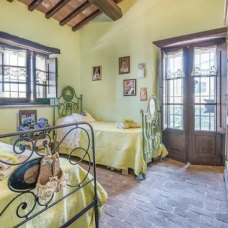 Holiday Torre Delle Rose